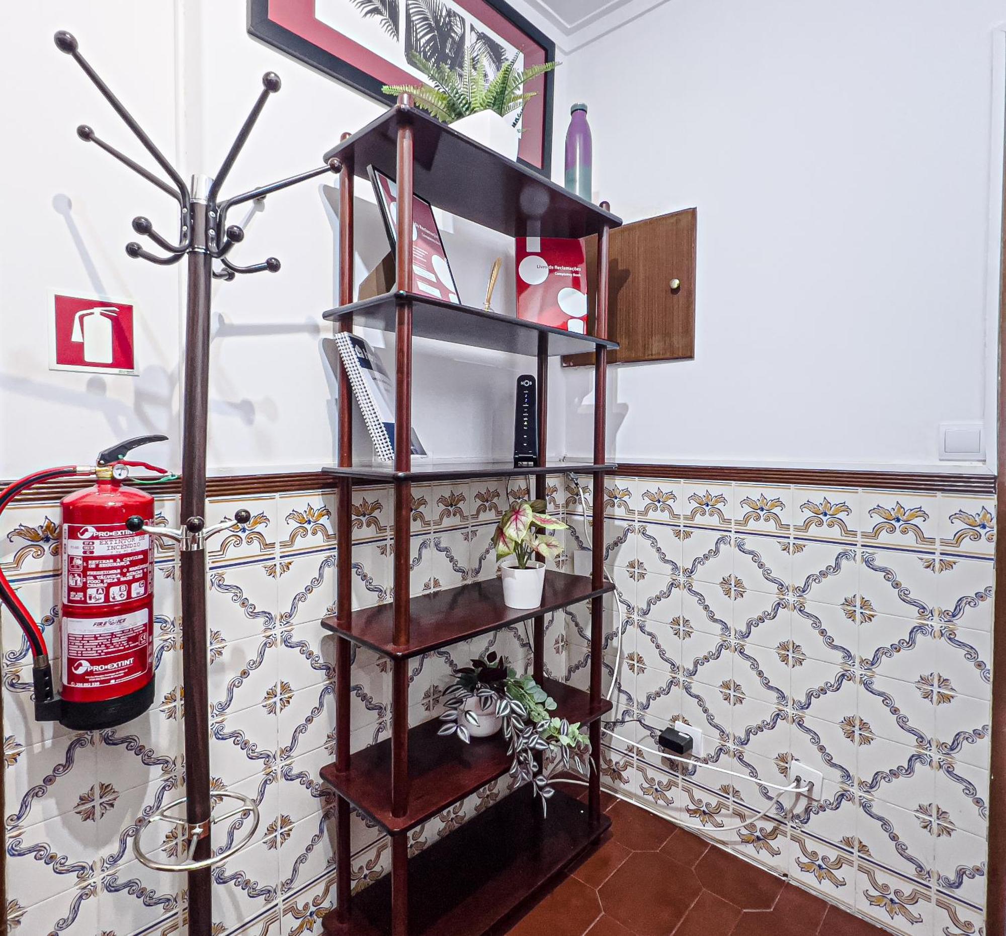 Family-Friendly And Cozy 3-Bedroom Accommodation In Lisboa Exterior foto